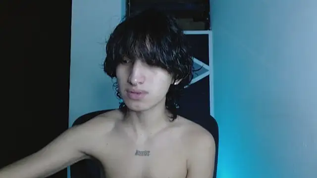 Snapshot of littlextreme chatting on 9, 6, 2026 littlextreme online show from 9, 6, 2026