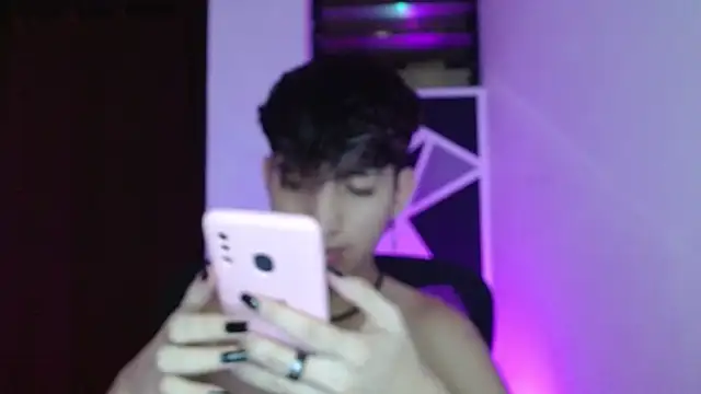 Snapshot of littlextreme chatting on 20, 3, 2025 littlextreme online show from 20, 3, 2025