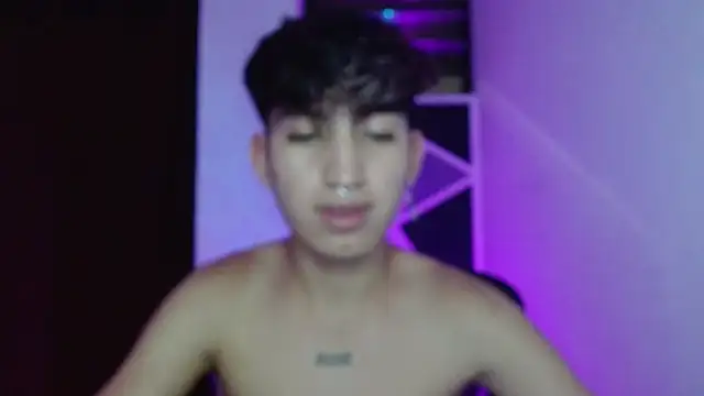 Snapshot of littlextreme chatting on 19, 3, 2025 littlextreme online show from 19, 3, 2025