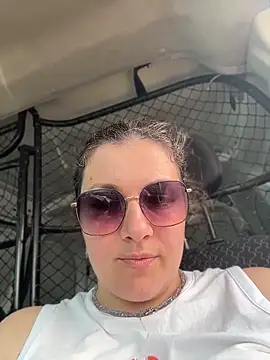 DaisyVibesss online show from 30, 5, 2026