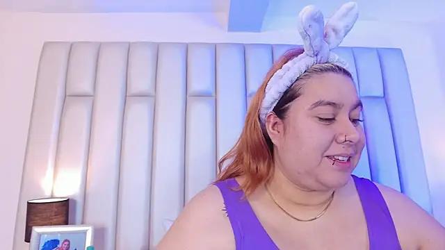 aandreaperez online show from 5, 2, 2026