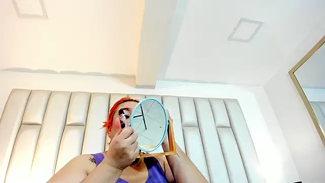 aandreaperez online show from 16, 9, 2025