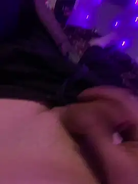 Hugetings online show from 10, 3, 2026