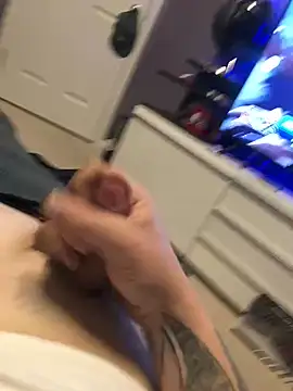 Hugetings online show from 7, 12, 2024