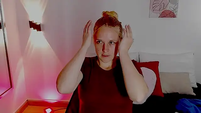 EmilySumer online show from 15, 5, 2026