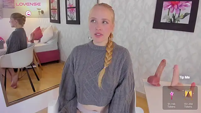 EmilySumer online show from 23, 2, 2025