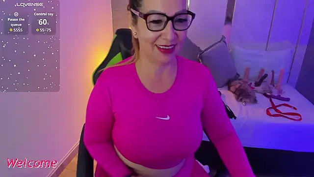 Snapshot of gisela27 chatting on 5, 6, 2026 gisela27 online show from 5, 6, 2026
