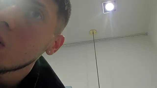 SebastianMaximoff online show from 3, 10, 2025