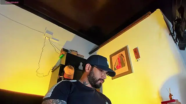 Snapshot of CamiloGray_ chatting on 29, 11, 2025 CamiloGray online show from 29, 11, 2025