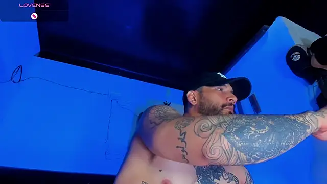 Snapshot of CamiloGray_ chatting on 19, 3, 2025 CamiloGray online show from 19, 3, 2025