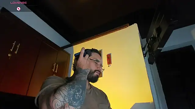 CamiloGray  online show from 12, 1, 2026