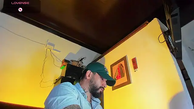 Snapshot of CamiloGray_ chatting on 9, 9, 2025 CamiloGray online show from 9, 9, 2025