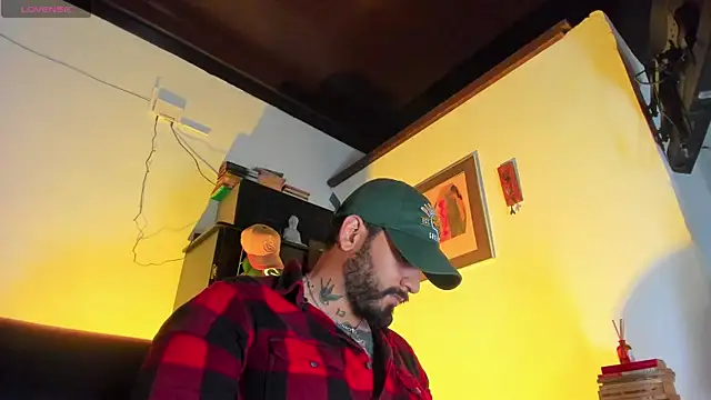 Snapshot of CamiloGray_ chatting on 21, 11, 2025 CamiloGray online show from 21, 11, 2025