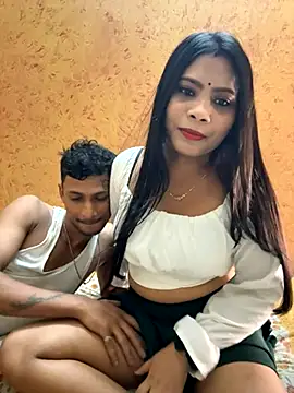 wow-wow-sexy online show from 5, 10, 2025