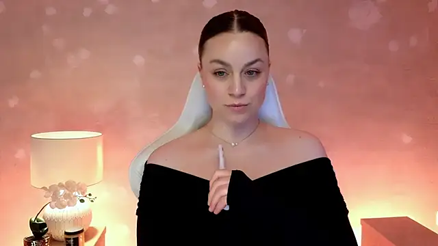 MilaFleur online show from 7, 3, 2026