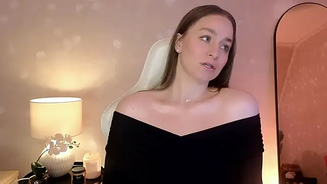 MilaFleur online show from 28, 9, 2025