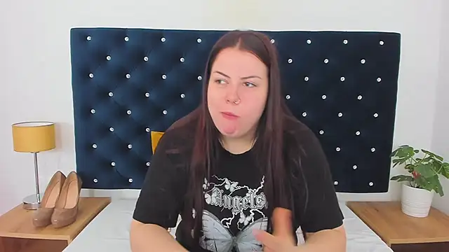 Snapshot of EvaLick chatting on 28, 2, 2025 EvaLick online show from 28, 2, 2025