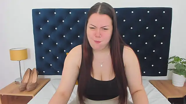 Snapshot of EvaLick chatting on 25, 2, 2025 EvaLick online show from 25, 2, 2025