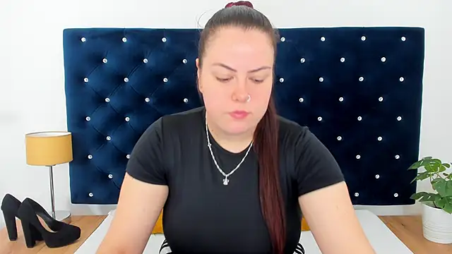 Snapshot of EvaLick chatting on 27, 10, 2025 EvaLick online show from 27, 10, 2025