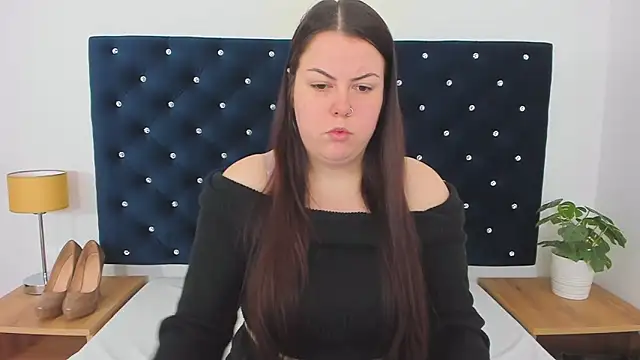 Snapshot of EvaLick chatting on 24, 2, 2025 EvaLick online show from 24, 2, 2025