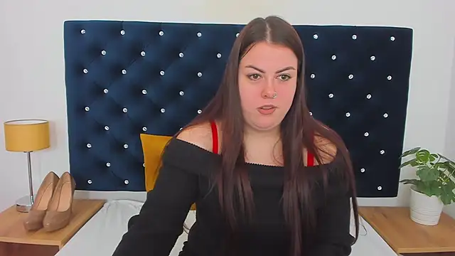 Snapshot of EvaLick chatting on 11, 2, 2025 EvaLick online show from 11, 2, 2025