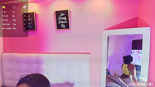 hornyhousekeeper  online show from 21, 3, 2025