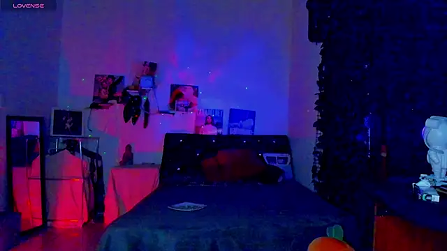 Snapshot of sweetvond_ chatting on 7, 11, 2025 sweetvond online show from 7, 11, 2025