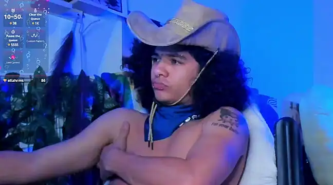 Snapshot of sweetvond_ chatting on 22, 1, 2025 sweetvond online show from 22, 1, 2025