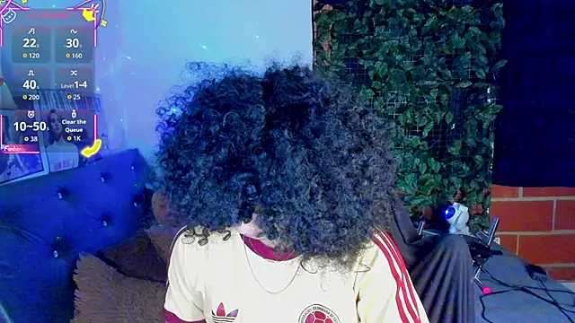 Snapshot of sweetvond_ chatting on 27, 11, 2025 sweetvond online show from 27, 11, 2025