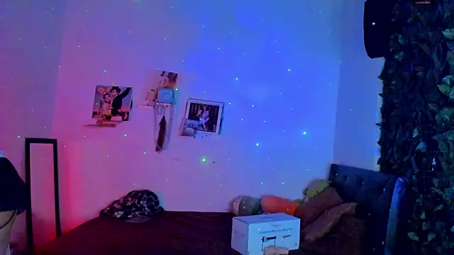 Snapshot of sweetvond_ chatting on 25, 9, 2025 sweetvond online show from 25, 9, 2025