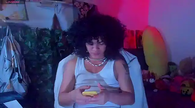 Snapshot of sweetvond_ chatting on 3, 3, 2025 sweetvond online show from 3, 3, 2025