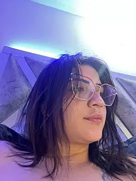 cutesarah  online show from 16, 2, 2025