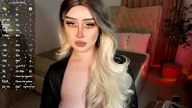 Snapshot of Miss_mariahmonroe chatting on 10, 11, 2025 Miss mariahmonroe online show from 10, 11, 2025