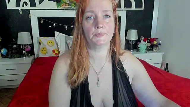 SinFulTitsDD online show from 5, 3, 2025