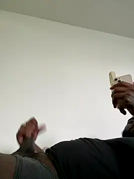 Snapshot of waakenda chatting on 14, 12, 2025 waakenda online show from 14, 12, 2025