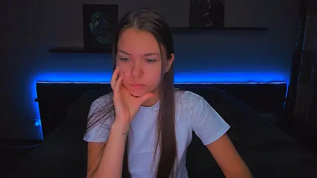 AlexaBarkley online show from 4, 11, 2025