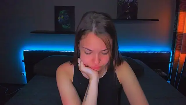 AlexaBarkley online show from 4, 5, 2026