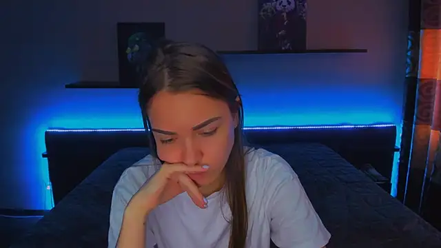 AlexaBarkley online show from 28, 2, 2025