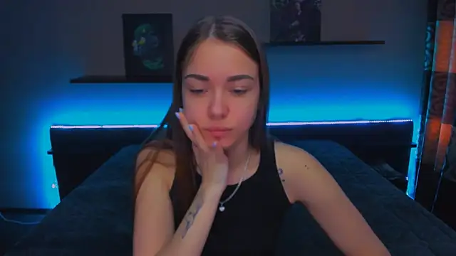 AlexaBarkley online show from 18, 3, 2025