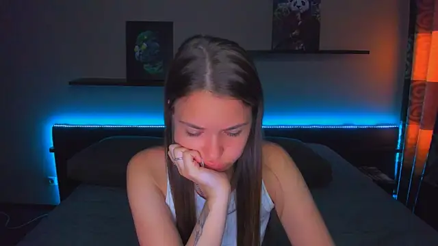 AlexaBarkley online show from 5, 5, 2026
