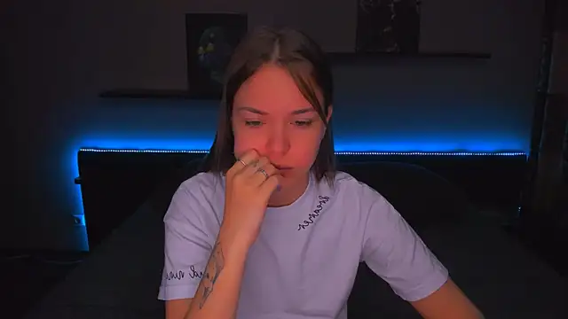 AlexaBarkley online show from 13, 3, 2026