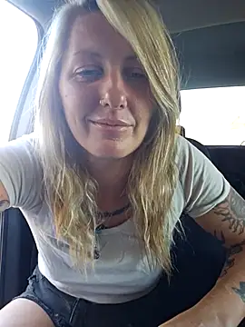 SheIsSomething online show from 5, 3, 2025