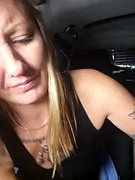 SheIsSomething online show from 14, 1, 2026