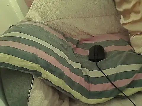 Alexiadreamer online show from 4, 12, 2025