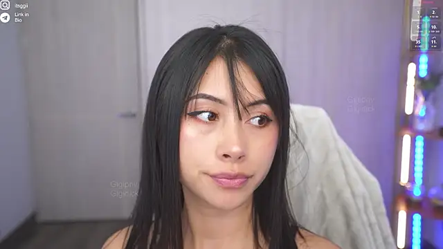 Gigi ohlala online show from 15, 9, 2025