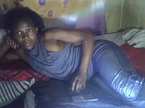 cute-shamza online show from 11, 4, 2026