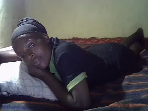 cute-shamza online show from 30, 10, 2025