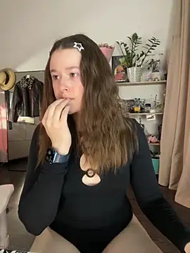 sweetest pie online show from 27, 11, 2025