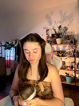 sweetest pie online show from 19, 9, 2025