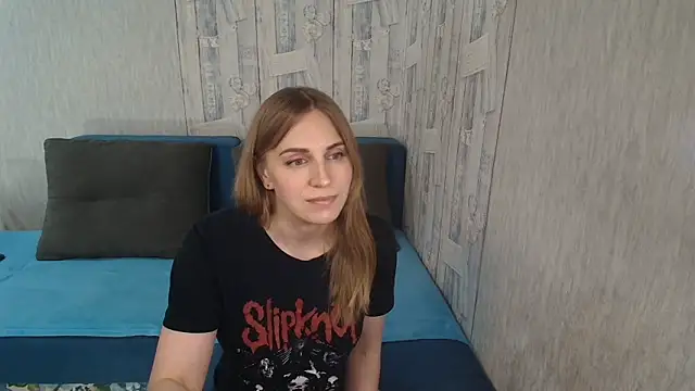 Pilly green  online show from 11, 5, 2026